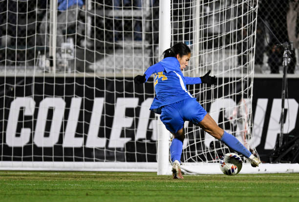 爾也都面臨 爾也都面臨