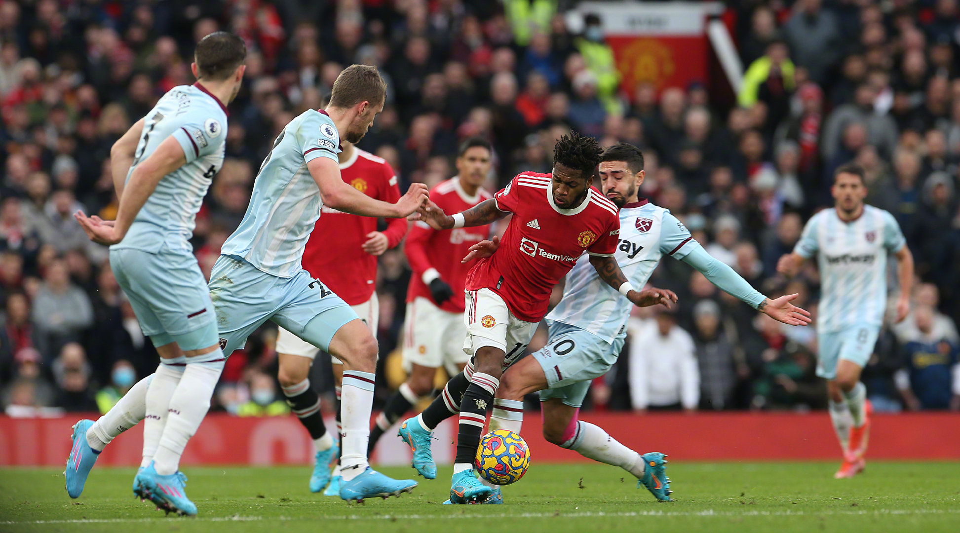 足球世界又 足球世界又